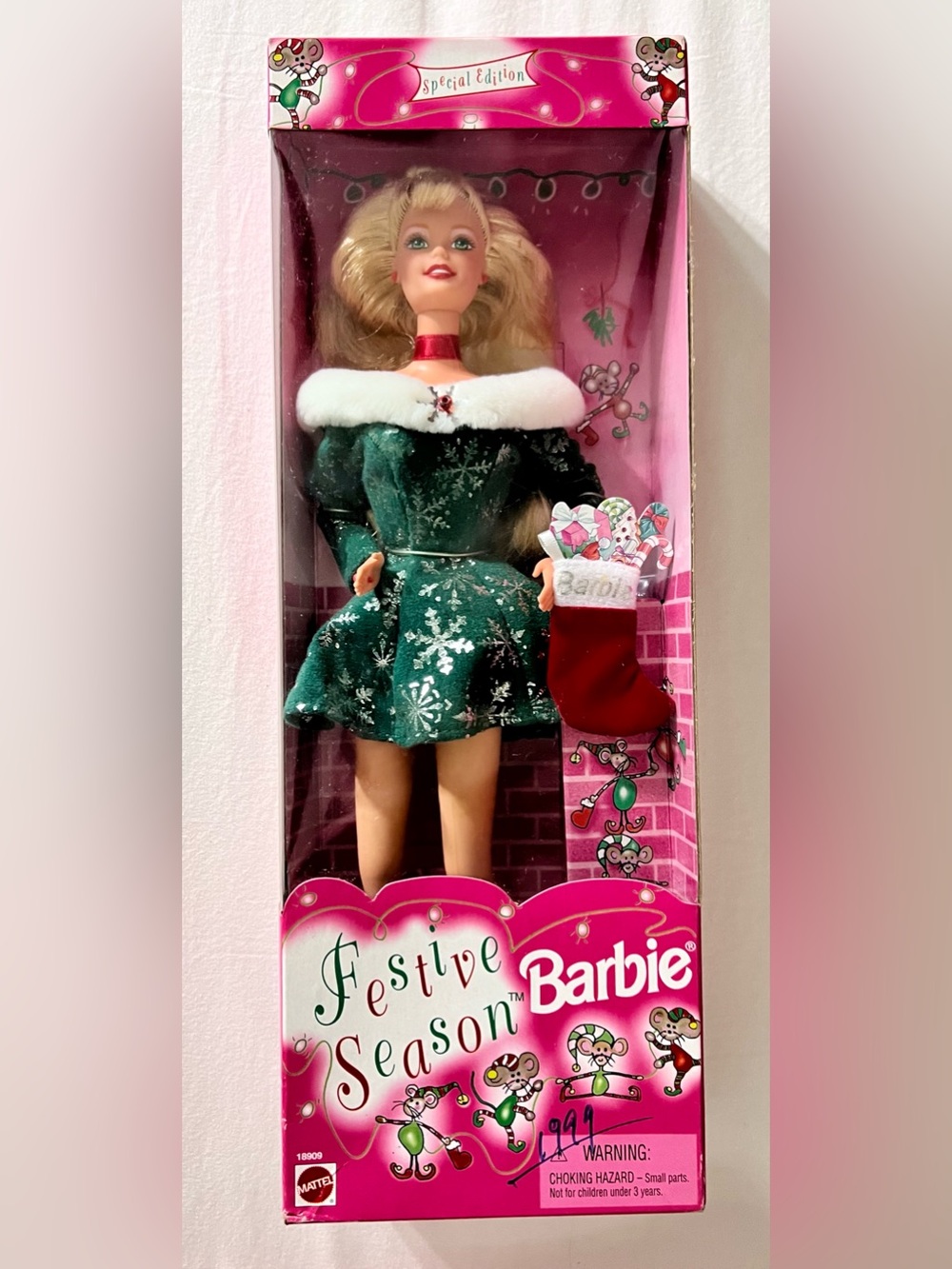 Barbie Festive Season Doll Special Edit. 1997 Mattel 18909 NIB Christmas